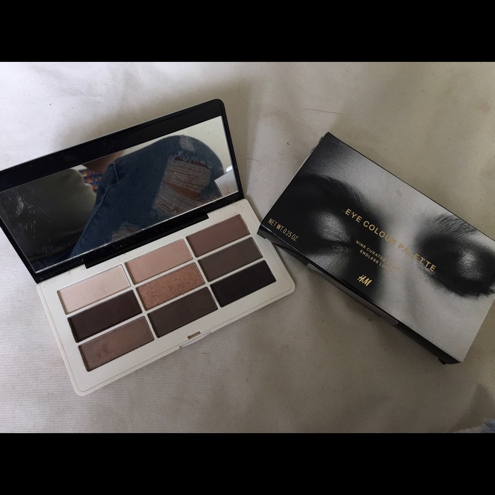 ✨H&M EyeColour Palette✨