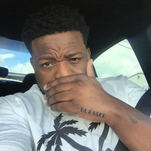 Meet your Posher, Christopher