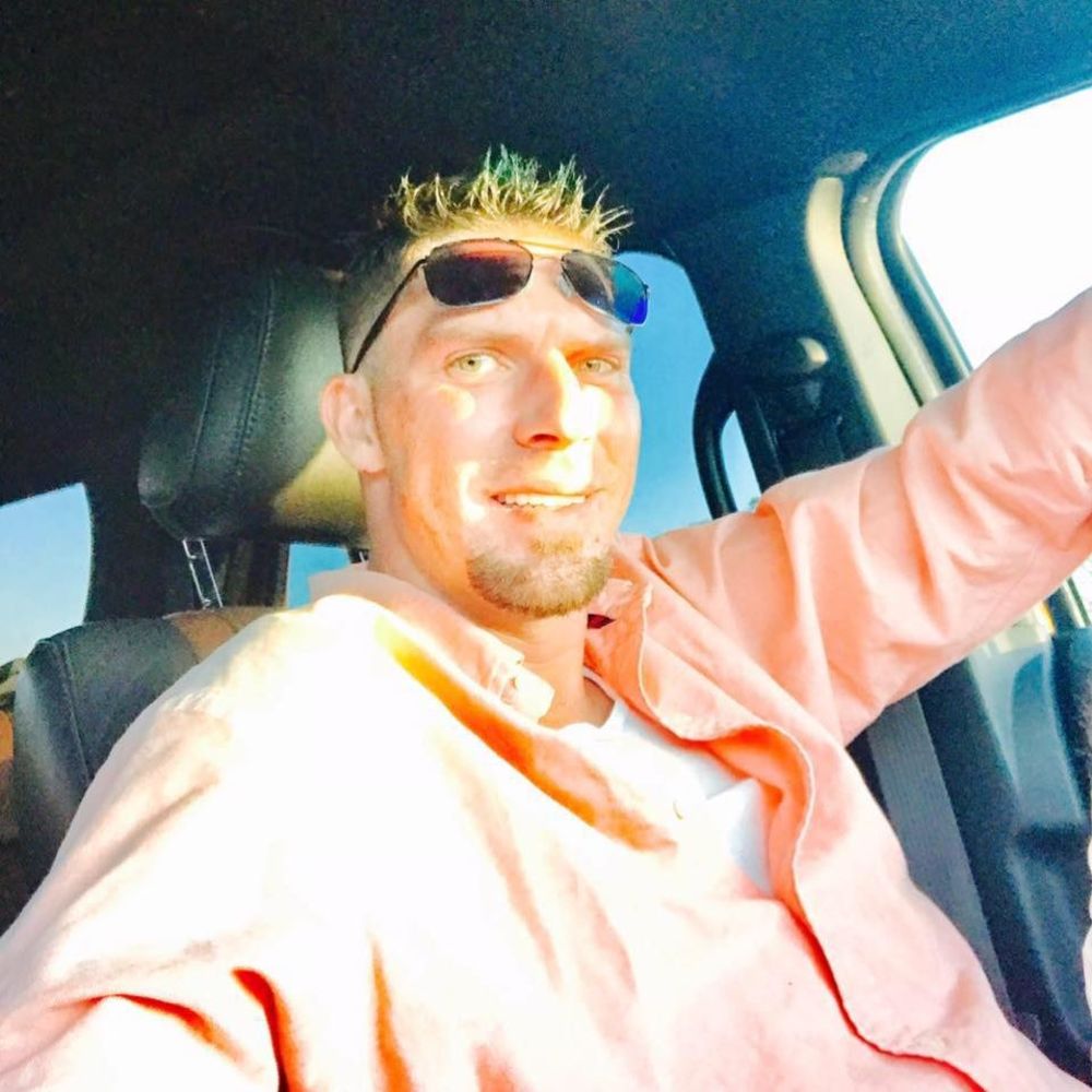 Meet your Posher, Scott