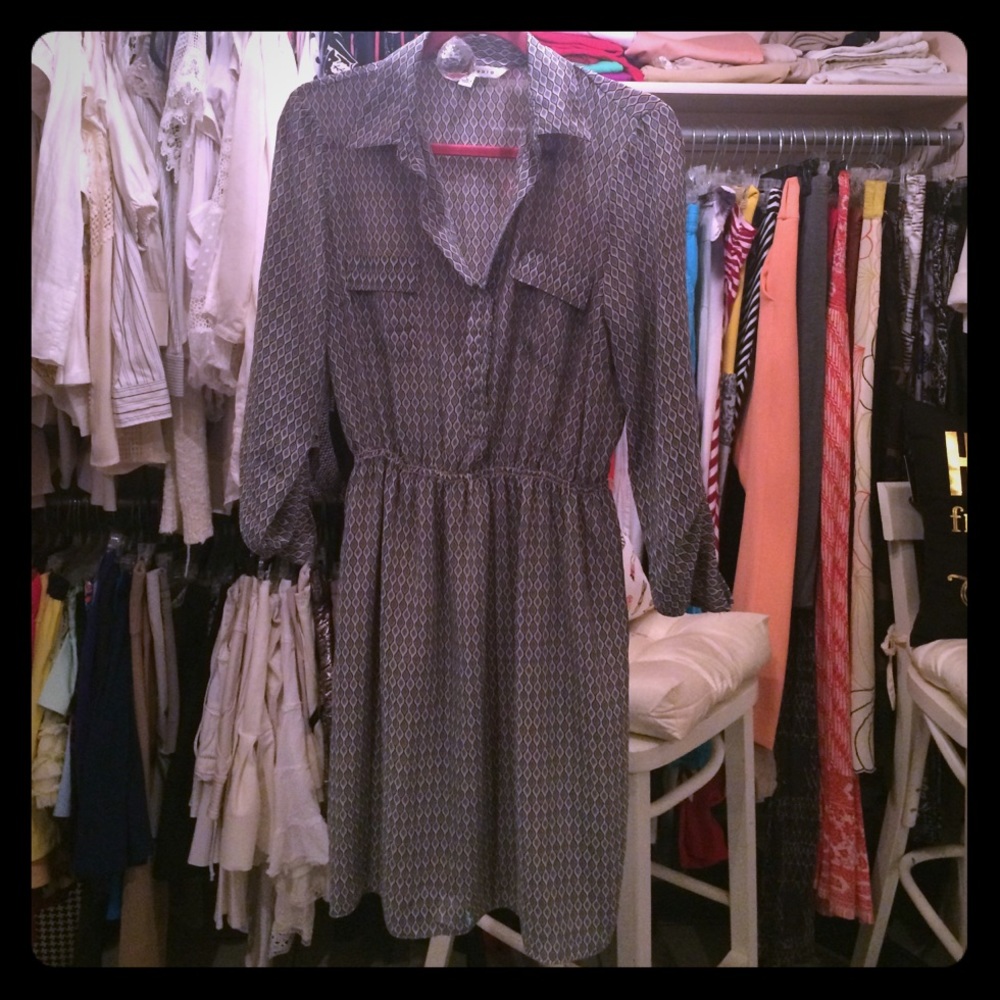 Beautiful printed long sleeve dress