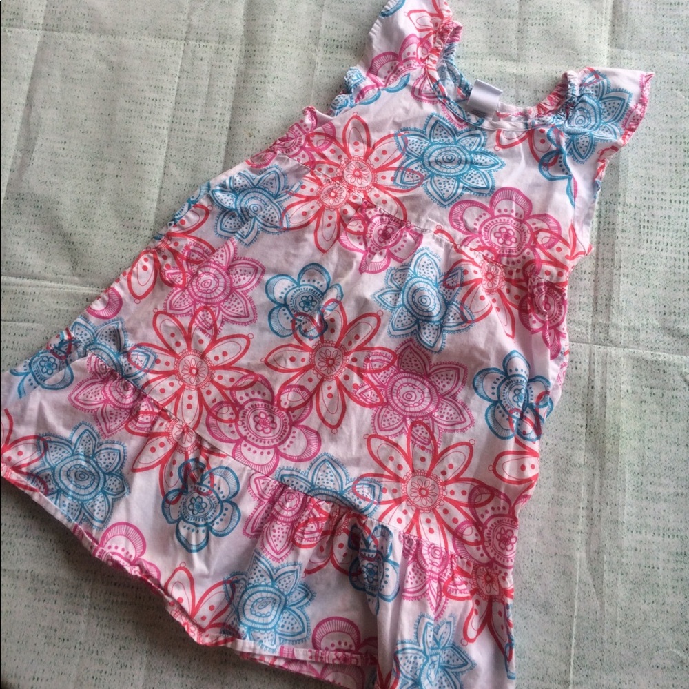 Girls dress