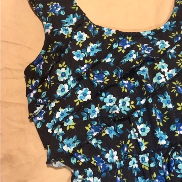 Free w/ Any Purchase Ruffle Dress Juniors Size S - Picture 3 of 4