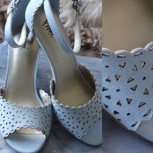 🎁Laser Cutout Heels