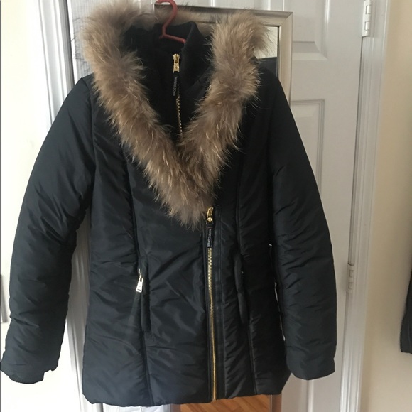 Coat - Picture 3 of 3