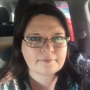 Meet your Posher, Stacey