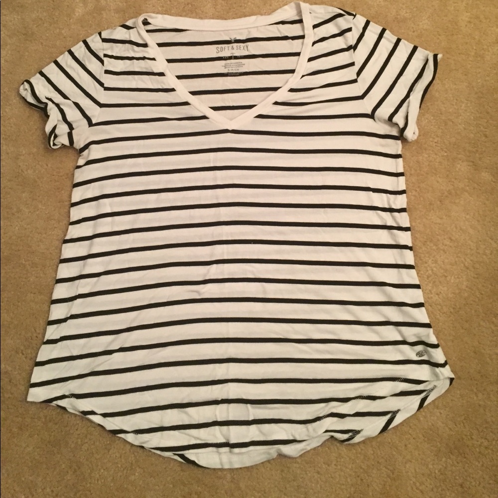 American Eagle Outfitters stripped tee