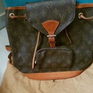 SALE??24 HR Louis Vuitton Montsouris MM BACKPACK