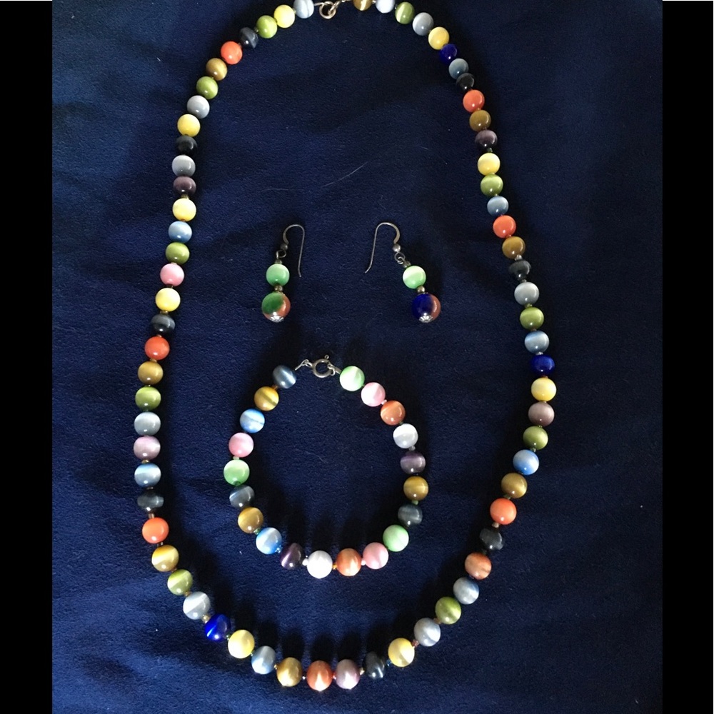Matching Set of Bead Jewelry