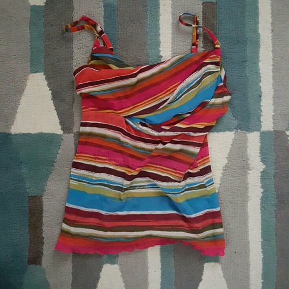 Cute summer top! Size S - Picture 1 of 2