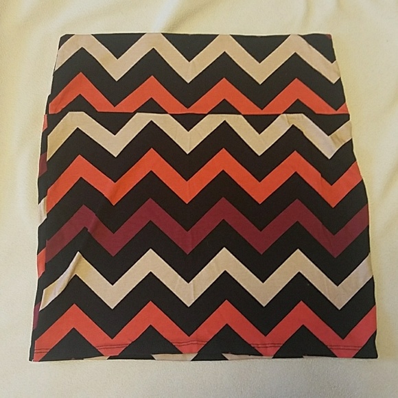 Charlotte Russe Skirt - Picture 2 of 3