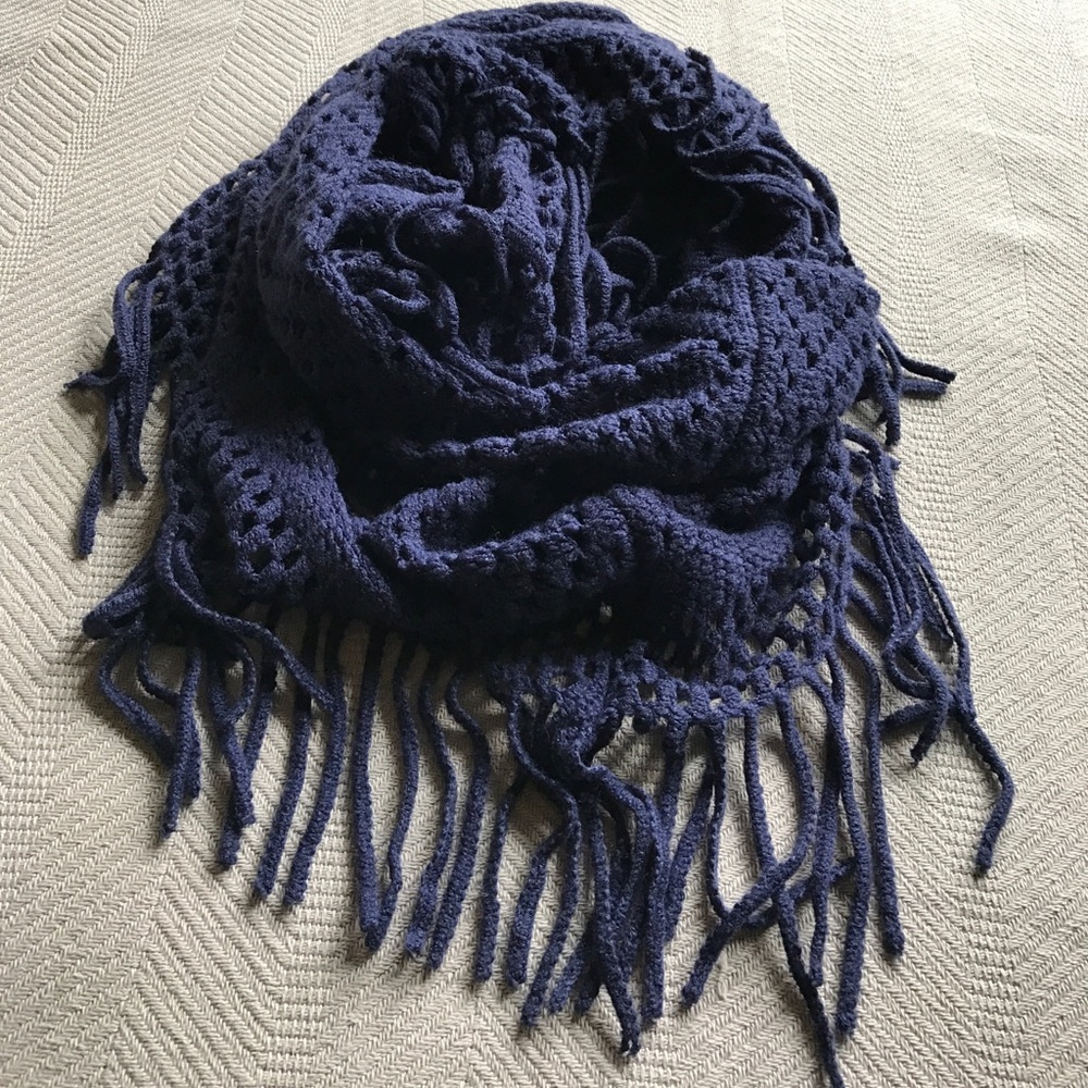 Navy knit infinity scarf