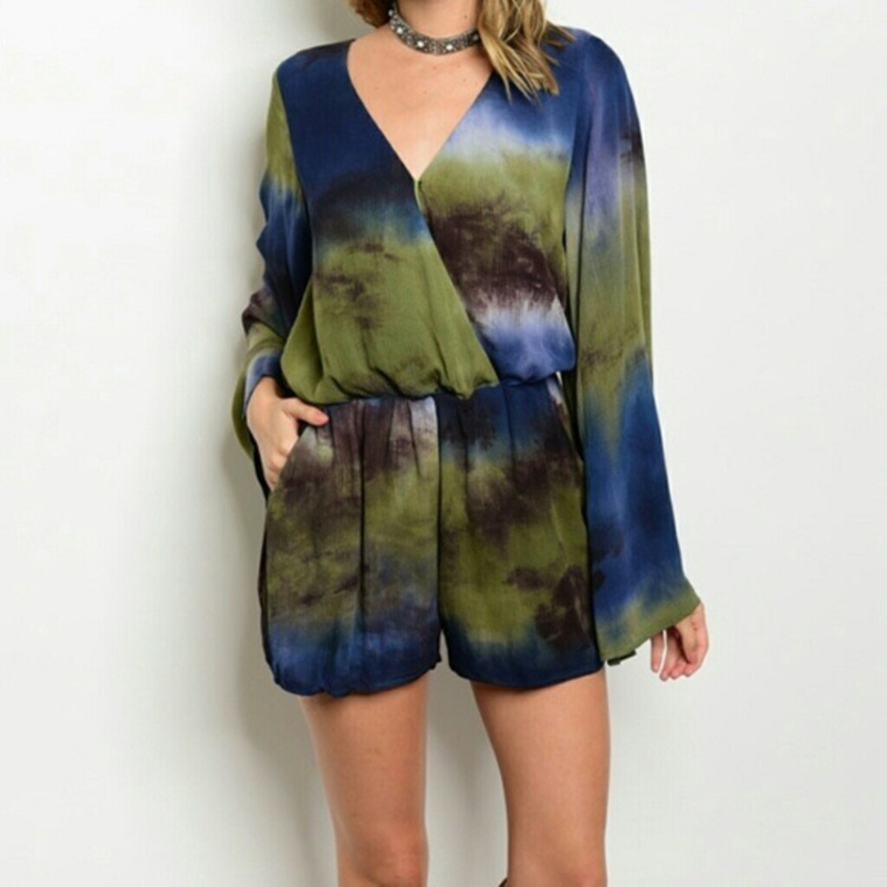 Beautiful Romper with bell sleeves. Bold colors! - Picture 2 of 6