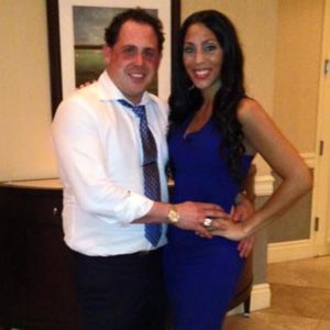 Meet your Posher, Carmela