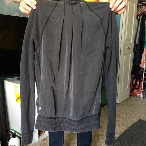 Lululemon grey jacket - Picture 2 of 3