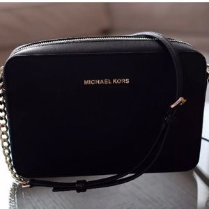 Michael Kors Jet set crossbody