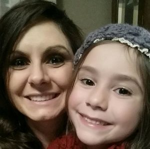 Meet your Posher, Courtney