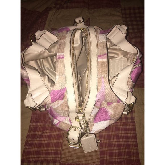 Authentic Coach Purse - Picture 2 of 5