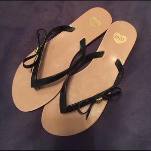 Mel Bow and Gold Heart Jellies