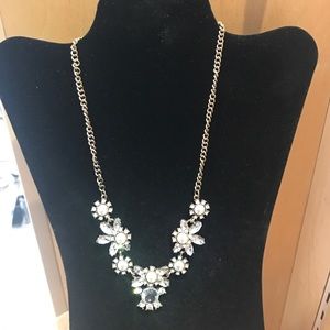 Vintage round crystal statement necklace.