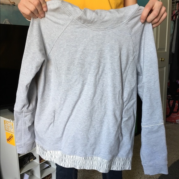 lululemon women's hoodie - Picture 1 of 4