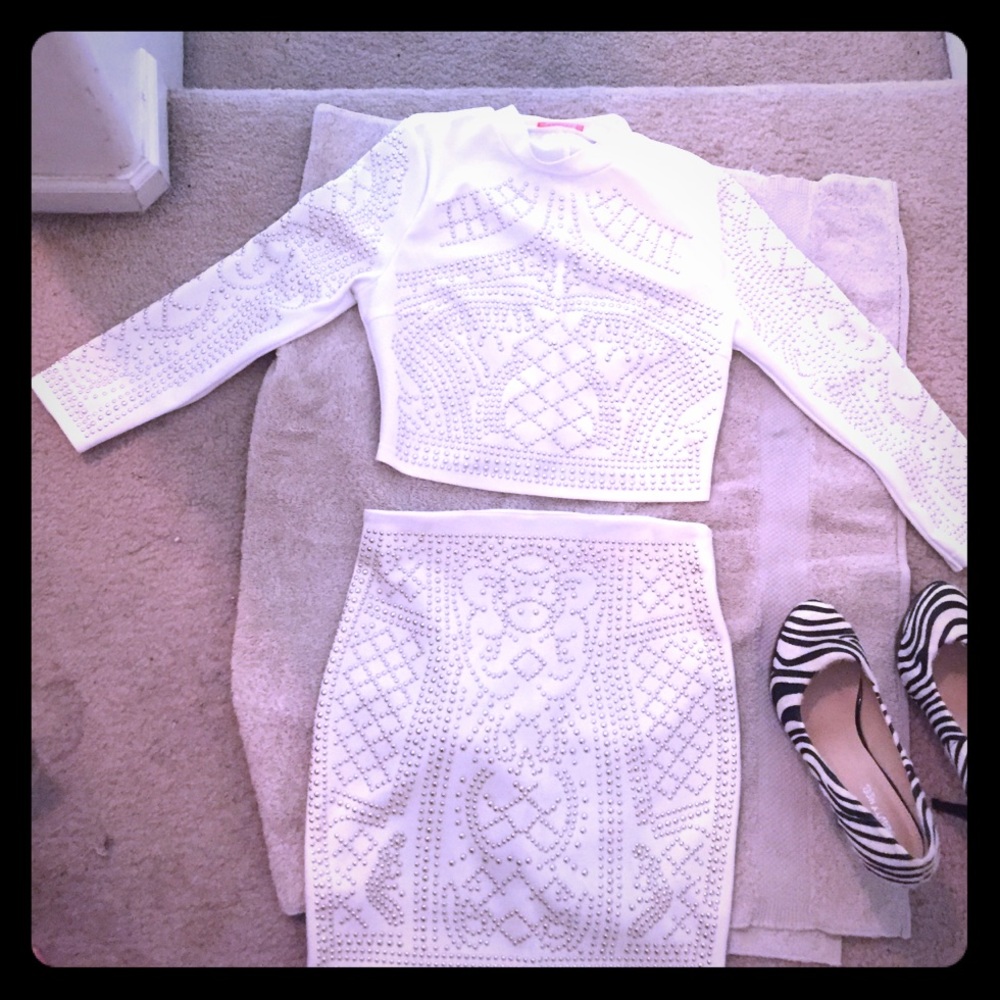 Cute dress 2 piece.