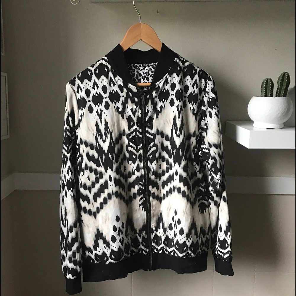 Reversible Bomber-Style Lightweight Jacket