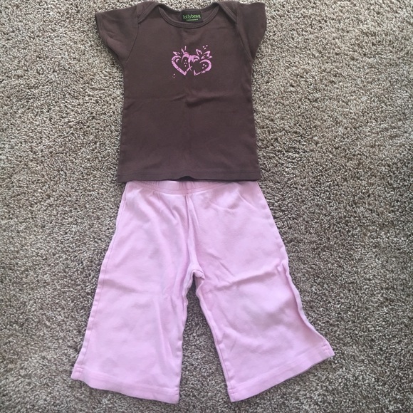 Outfit - Picture 1 of 2