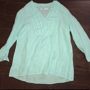NWT Women's Linen Vineyard Vines Shirt!