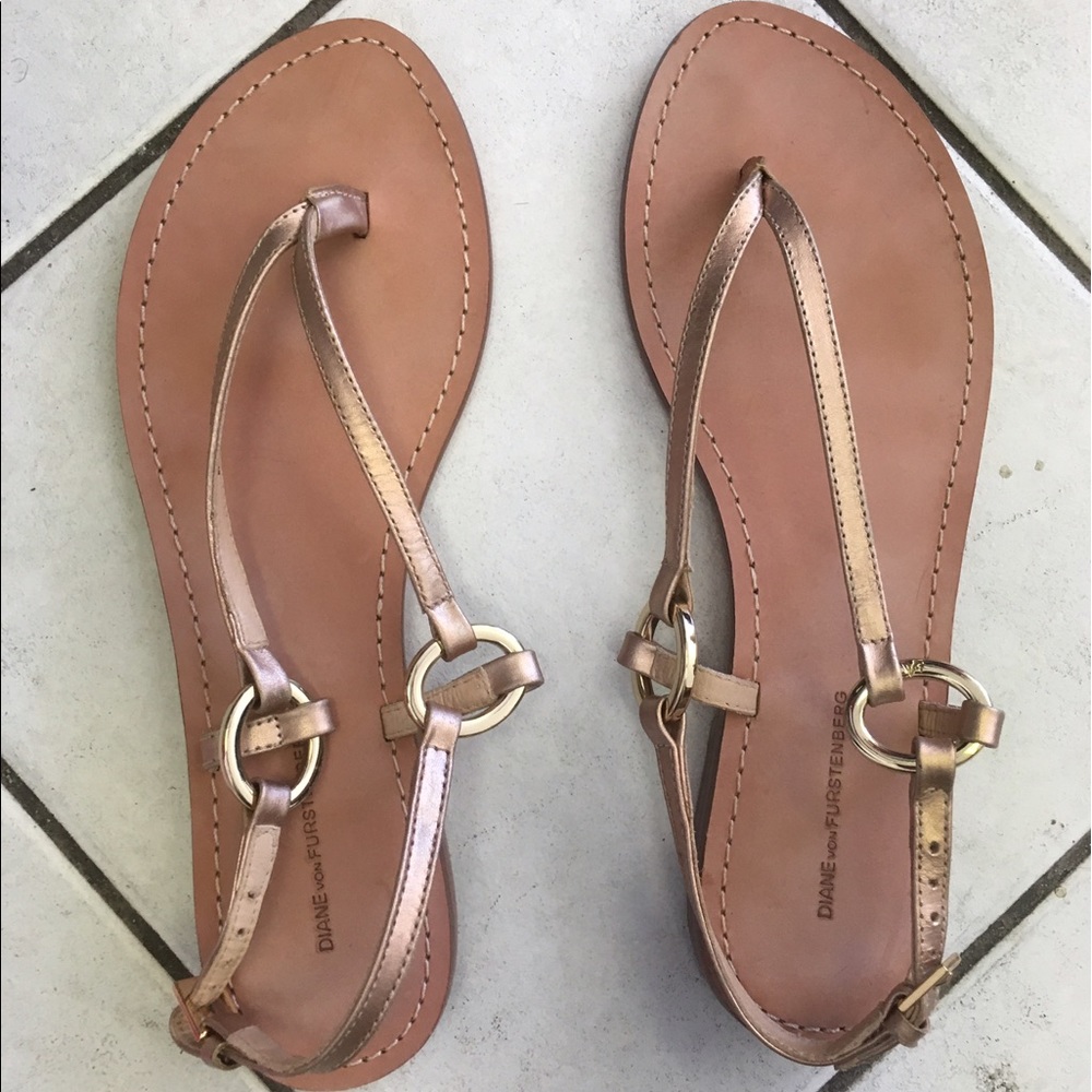 Diane Von Furstenberg Caitlin Basic Sandals