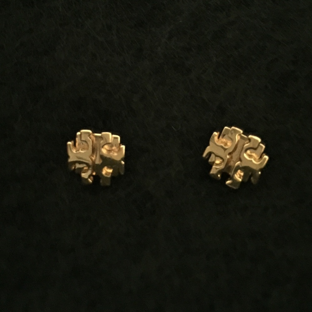 Tory burch earring !
