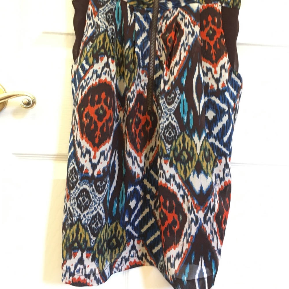 Colorful dress - Picture 3 of 4