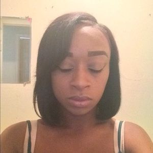 Meet your Posher, Ladesia