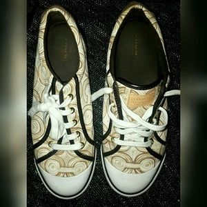 Coach "Barrett" sneakers/tennis shoes size 9.5