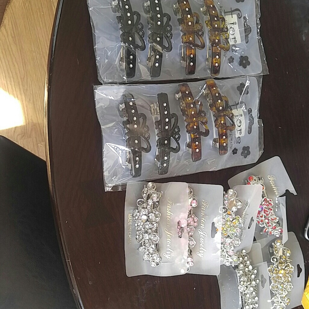 Selling nice hair clips