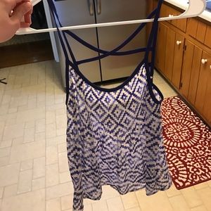 Vera Wang blue and white tank top