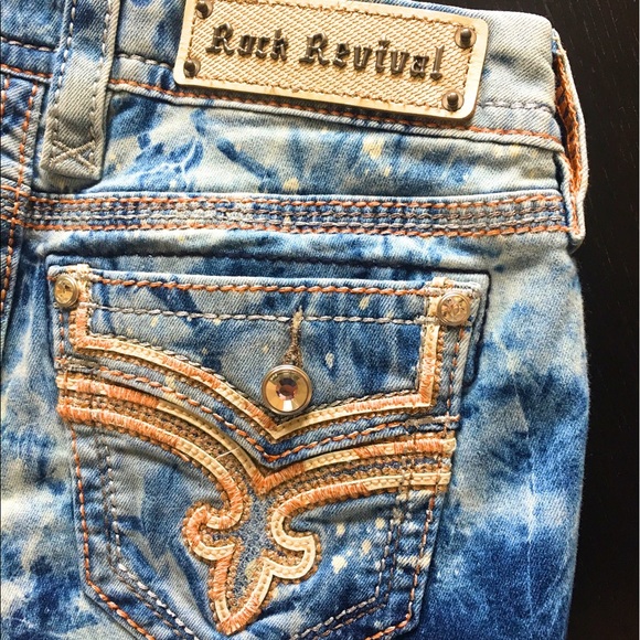 NWT!! Rock Revival shorts New collection - Picture 2 of 4