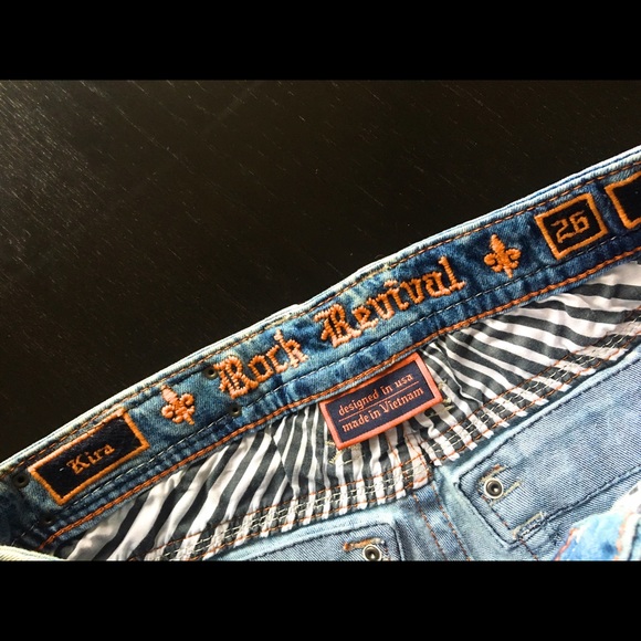 NWT!! Rock Revival shorts New collection - Picture 4 of 4
