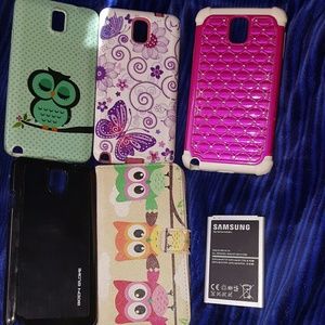 Samsung Galaxy Note 3 cases and extra battery.