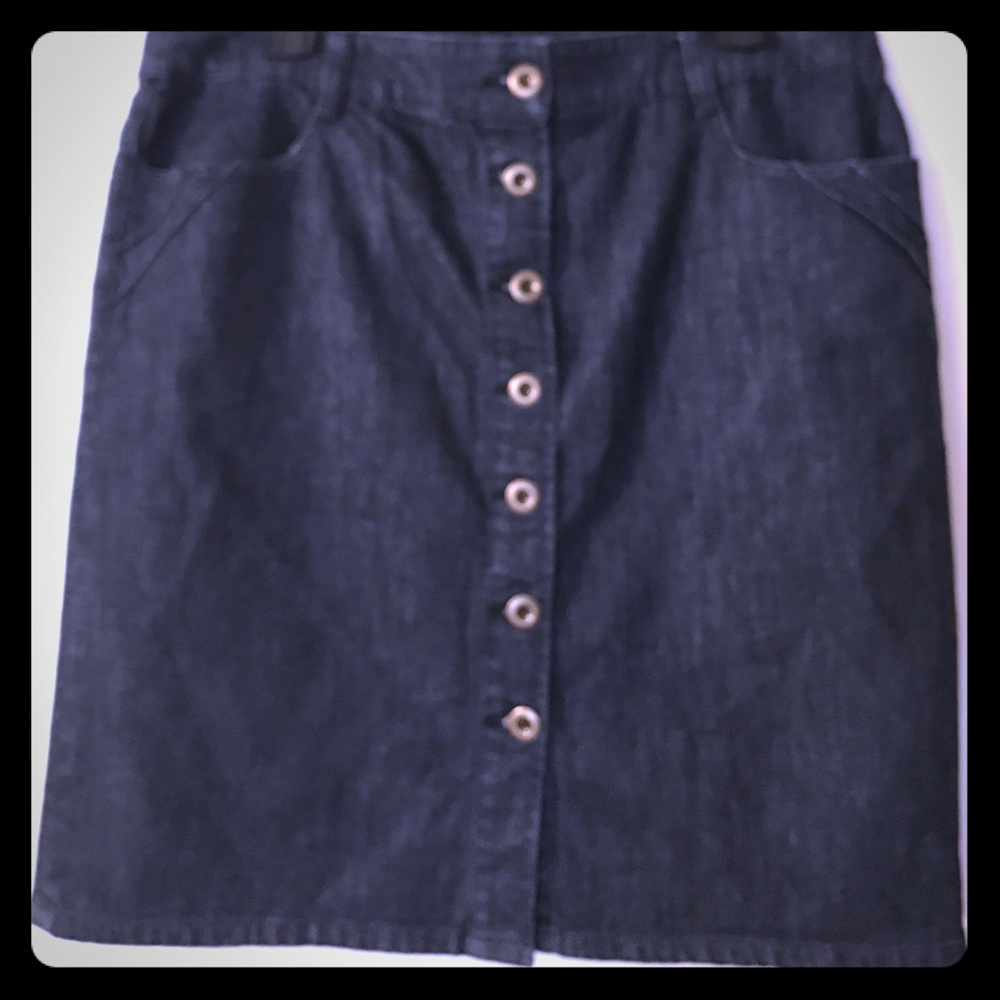 NY&C denim skirt