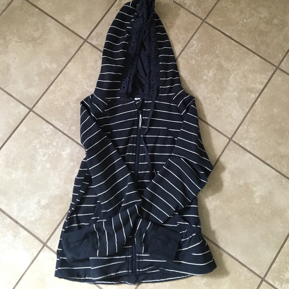 Adorable lululemon scuba hoodie