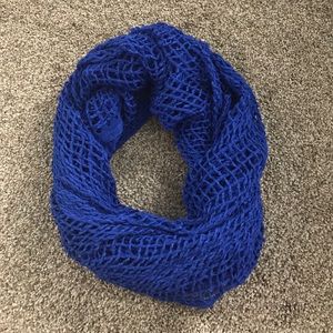 Blue Vera Wang infinity scarf