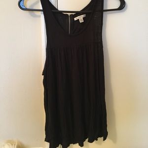 Black tank top wit zipper in back