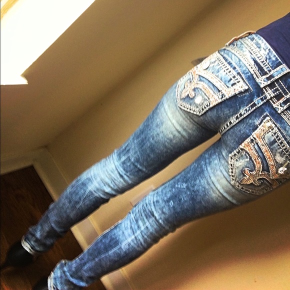 NWT!! Rock Revival new Collection retail price 250 - Picture 2 of 4