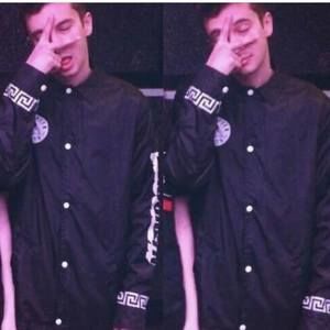 Meet your Posher, Pamela