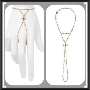 NWT Kendra Scott Mystic Bazaar - Claire Hand Chain