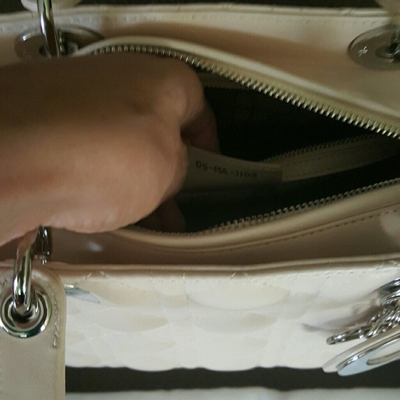 *SOLD* Lady dior medium bag - Picture 4 of 7