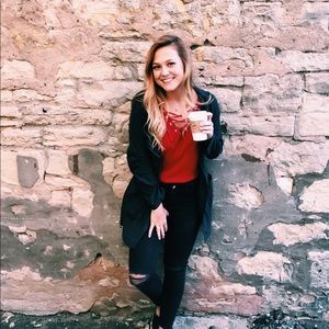 Meet your Posher, Amanda