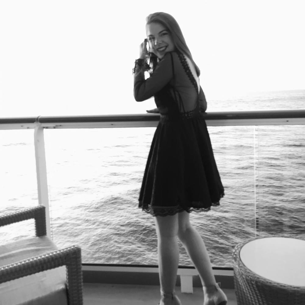 Meet your Posher, Olivia