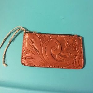 Patricia Nash zippered wallet