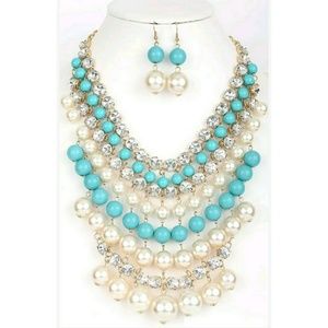 Chunky Faux Pearl Layer BIB Statement Necklace Set